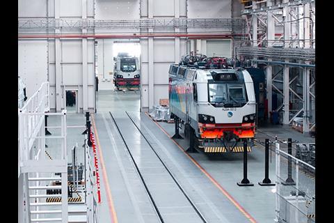 The EKZ joint venture of Alstom (50%),  KTZ (25%) and Transmashholding (25%) has obtained IRIS certification.